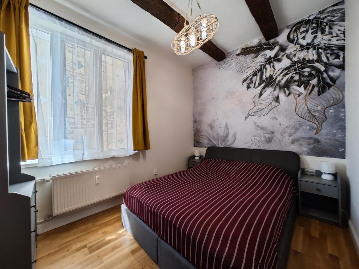 Apart Sofia Lion Bridge 2Bdr Self Check In Apartment ภายนอก รูปภาพ